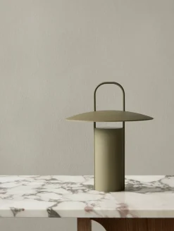 ray | tragbare LED tischleuchte