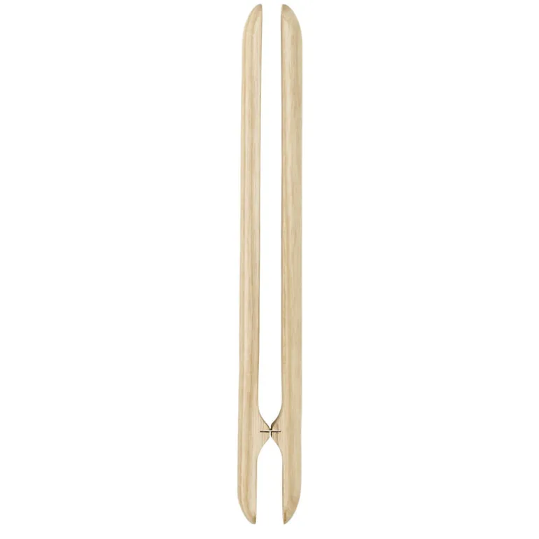 rig-tig by stelton | easy zange aus eichenholz | design cecilie manz